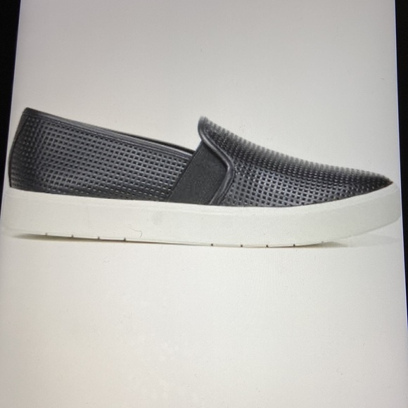 Vince “Blair 5” Slip On Sneaker, 7.5 - Picture 2 of 14